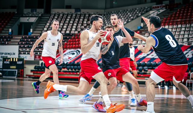 Dev Adamlar Kayıpsız Seri Peşinde!