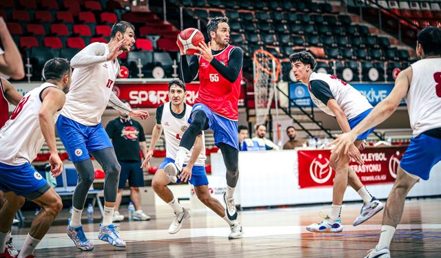 Dev Adamlarda Odak Fenerbahçe!