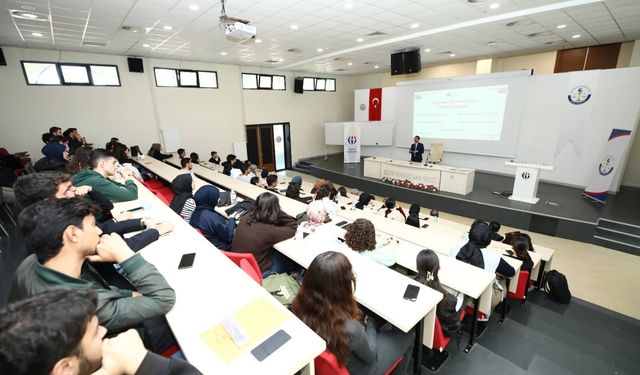 Hukuk Öğrencilerine Avrupa Kapısı Açılıyor