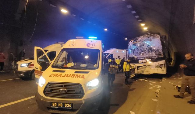 Gaziantep-Adana Otoyolunda Korkutan Kaza