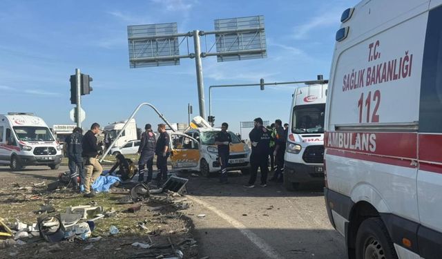 Kavşak Adeta Savaş Alanına Döndü