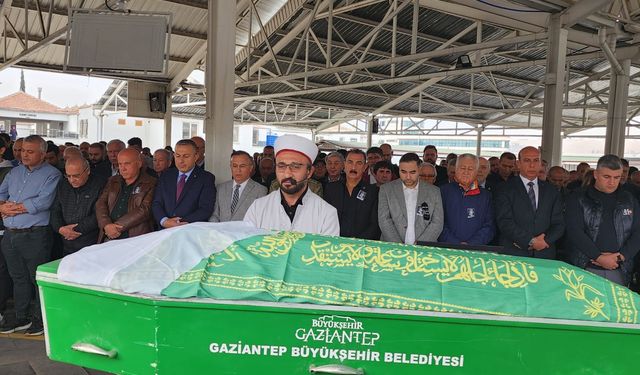 Gaziantep Eğitim Camiası Yasta: Nüket Ersoy’a Hüzünlü Veda