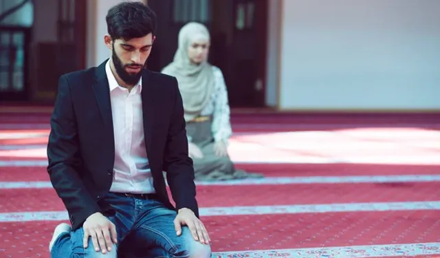 Şafi ve Hanafi Arasındaki Fark Ne?