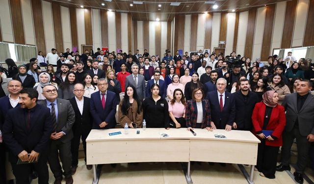 Fatma Şahin’den Gençlere Yol Haritası