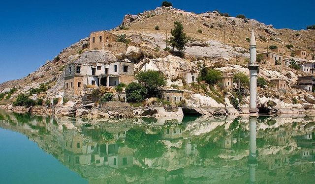 Fırat Nehri’nde Kirlilik Endişesi