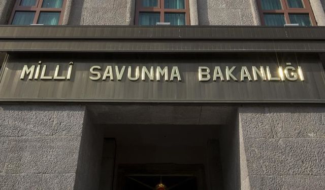 Gürcistan’da Düşen Uçakta Ne Yaşandı? MSB’den İlk Açıklama Geldi