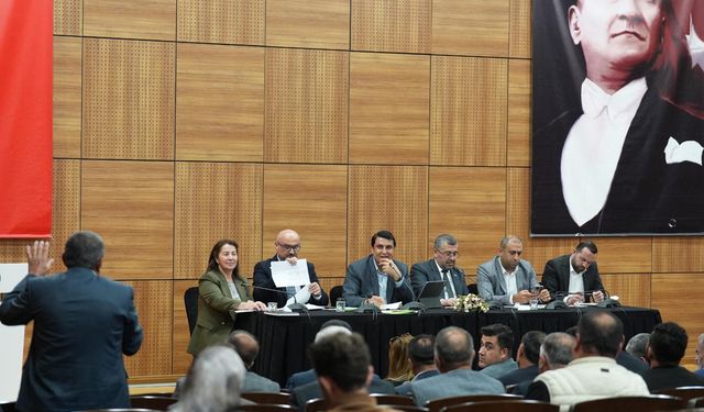 Yılmaz Kırsal Mahalle Muhtarlarıyla Buluştu