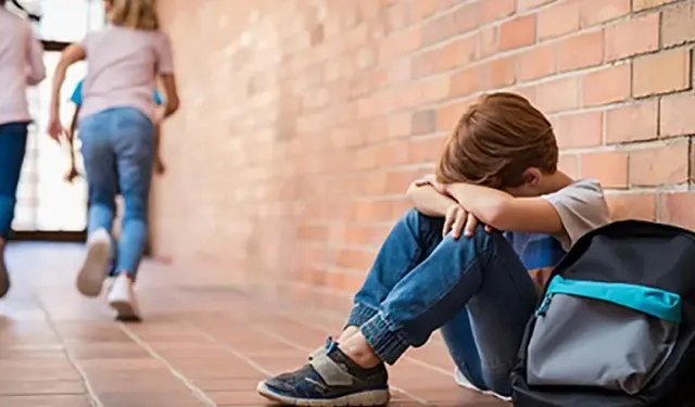 Akran Zorbalığı Nedir?