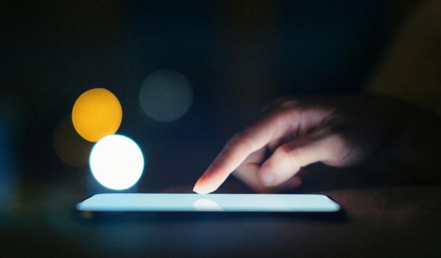 Ekranımızdaki Görünmez Güç: Tavsiye Algoritmaları