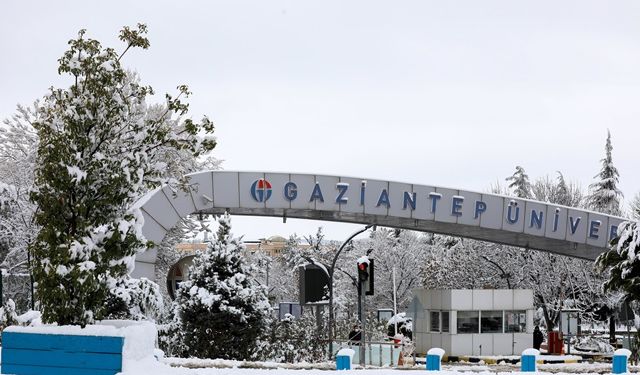 Gaziantep Üniversitesi’nde Kar Tatili