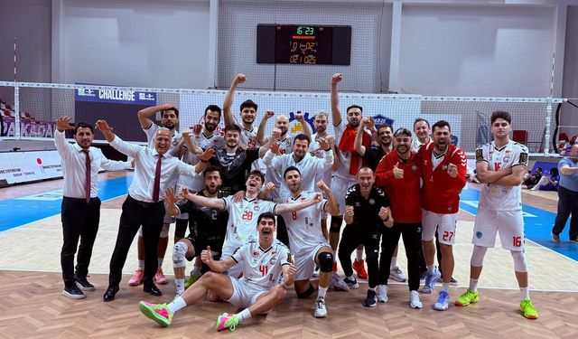 Efeler Küme Hattından Uzaklaşıyor