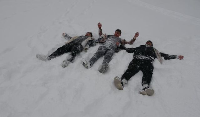 Gaziantep’te Kar Sevinci Yaşanıyor