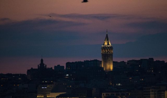 Kuzey Yarım Küre kışı 'en uzun gece' ile karşıladı
