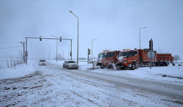 Gaziantep’te Kar Alarmı: Ağır Araç Girişi Yasaklandı