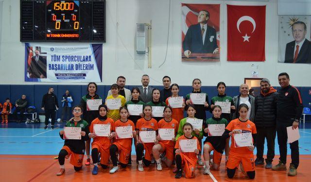 Çocuklar Tatilde Futbolla Buluştu