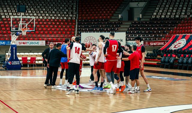 Gaziantep Basketbol Göztepe Karşısında