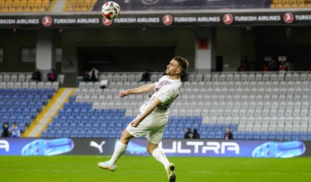 Galatasaray Maçında 3 Eksik