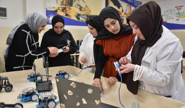 Gaziantep’te Robotik Kodlama Atölyesi