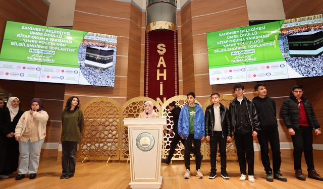 Kitap Okudular, Umre Kazandılar