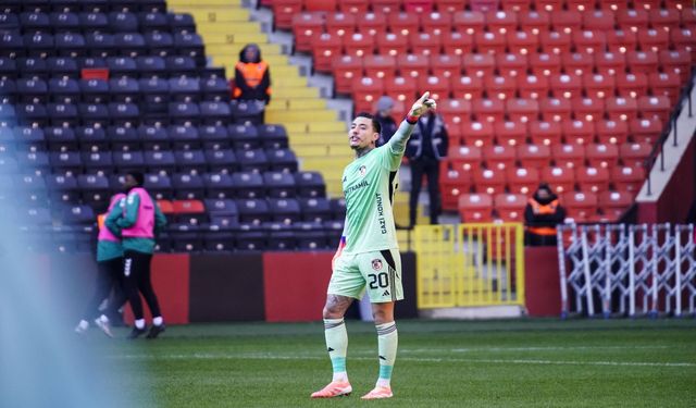 Zafer Gürgön Hakeme İsyan Etti