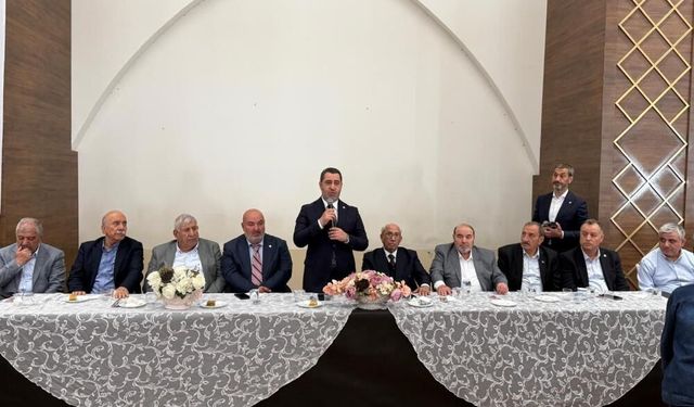 Bozgeyikler Bayramda Kucaklaştı