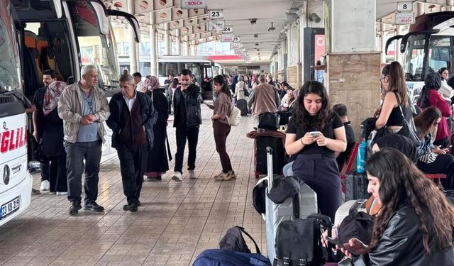 Gaziantep Otogarı’nda bayram yoğunluğu