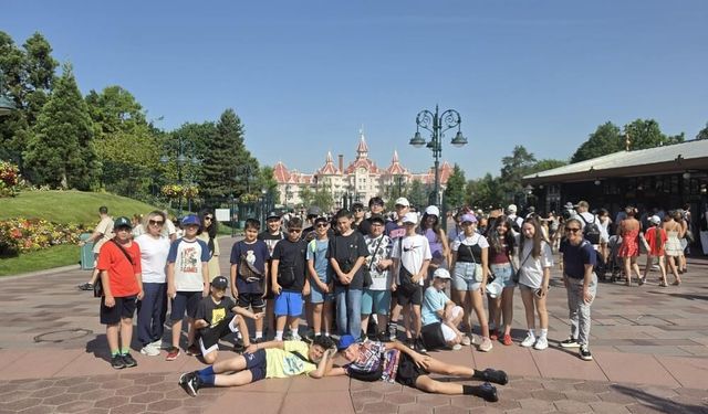 GKV öğrencilerine Paris’te büyülü deneyim