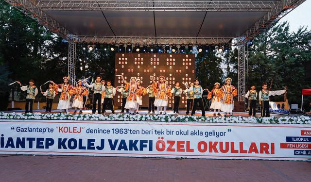 GKV'li Öğrencilerden Dev Gösteri: Dansın Renkleri Sahne aldı!