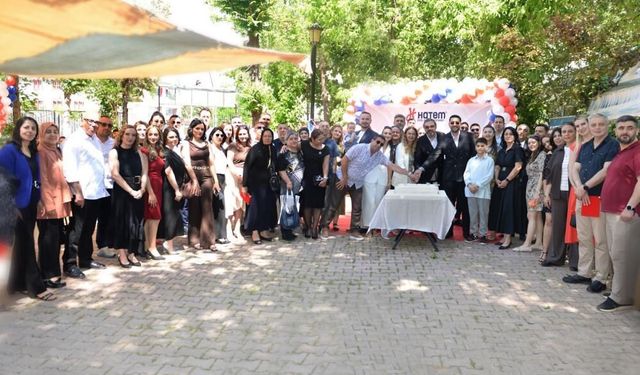 Özel Hatem Hastanesi’nden Anlamlı Kutlama