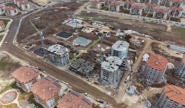 Kuzeyşehir'de 2 Bin Konutun Temeli Atıldı