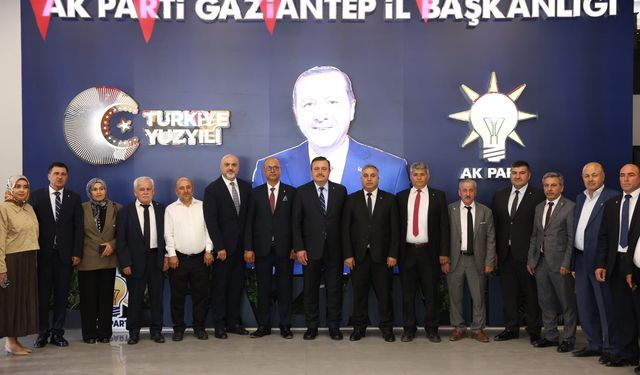 Topluca Ak Partiye Geçtiler