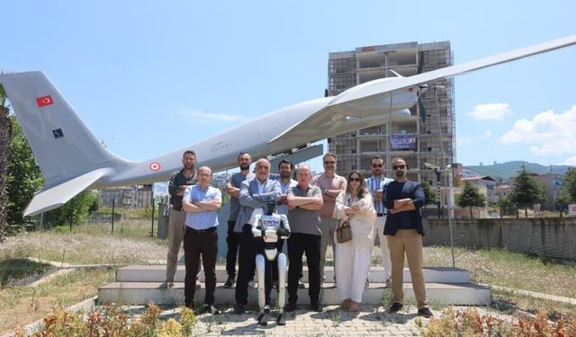 Gençler Akıncı TİHA’nın Gölgesinde Üretiyor