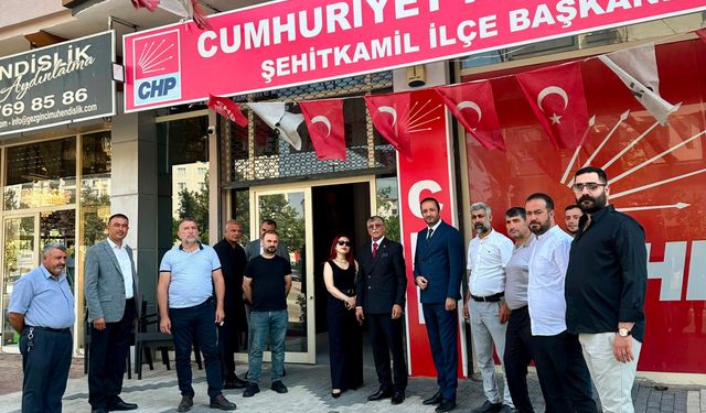CHP Gaziantep'te Olaylı Devir Teslim