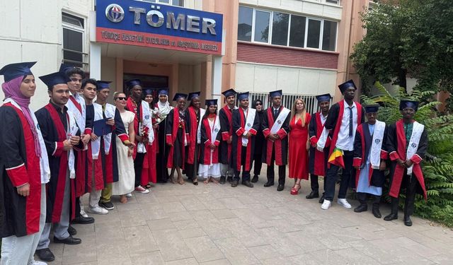 GAÜN'de Uluslararası Mezuniyet Heyecanı
