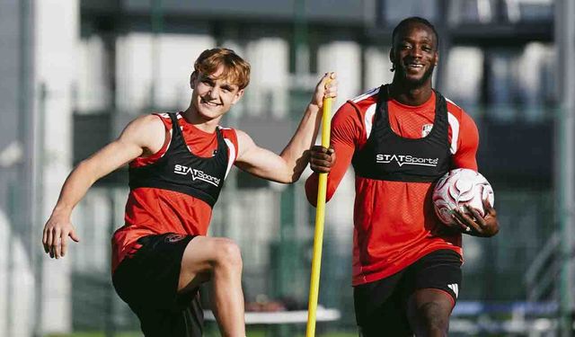 Gaziantep FK'da Yüzler Gülüyor