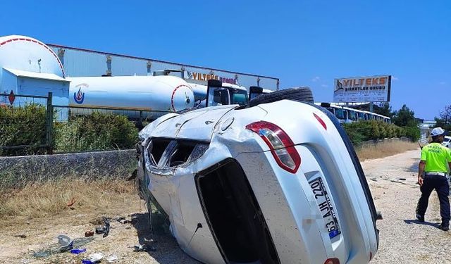Gaziantep'te otomobil takla attı