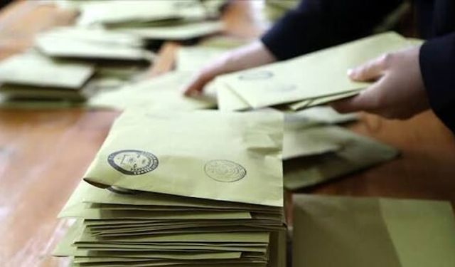 Genel Seçimlerde Yeni Dönem : Oy Kullanma Yaşı 16'ya Düşüyor