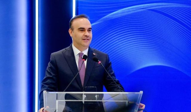 Türkiye'nin yerli atomik saati uzaya fırlatıldı