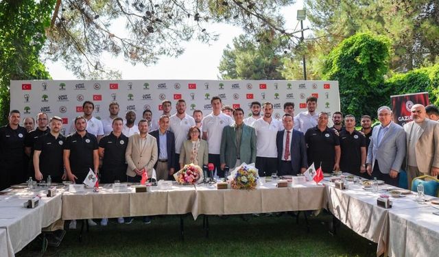 Gaziantep Basketbol Şehitkamil'e Geçti