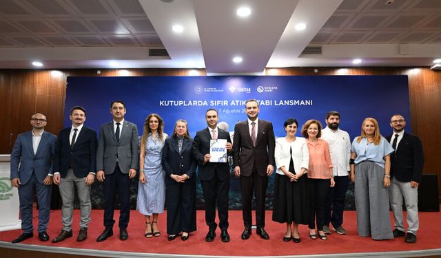 Türkiye Kutuplarda İz Bırakıyor