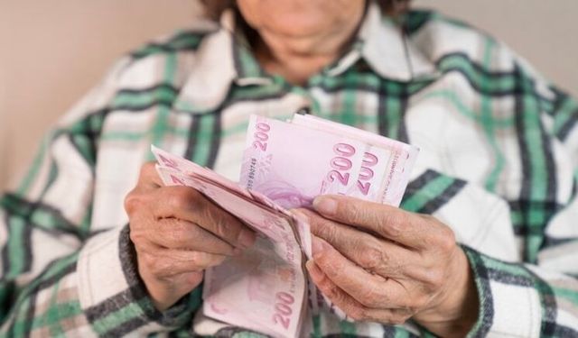 Tüm Emeklileri Kapsayacak Zam İddiası