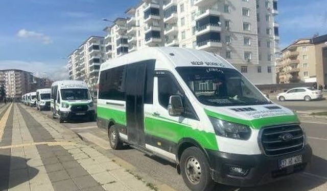 Nizip toplu taşımayı durdurdu