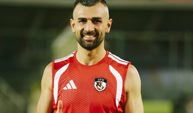 Gaziantep FK'da Serdar Dursun Sahaya İndi