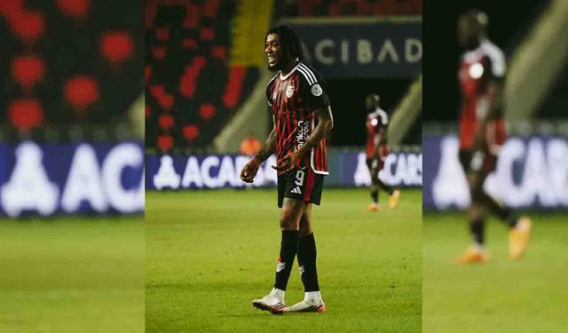Trivante Stewart ilk maçında golle tanışamadı