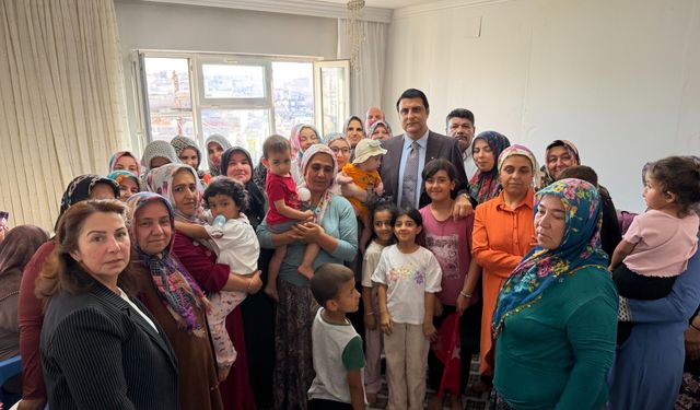 Yılmaz Sahaya İndi: Vatandaşları Tek Tek Dinledi