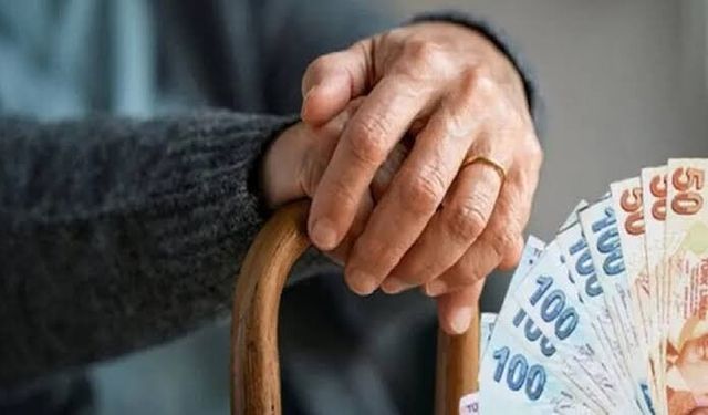 Emeklilere 35 bin TL'ye varan promosyon fırsatı