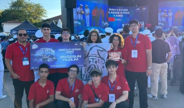 Gaziantepli gençler TEKNOFEST’ten ödülle döndü