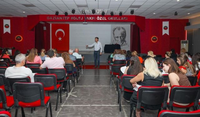 GKV’de öğretmenlere Maarif Modeli semineri