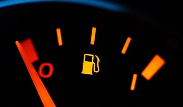 Yakıt ışığı yandıktan sonra aracınız kaç kilometre gider?