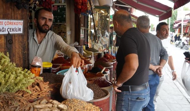 Gaziantep'te Doğal Şifa Arayanlar Aktarlara Akın Ediyor